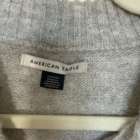 American Eagle relaxed fit Striped Cashmere feel Crewneck Sweater- size S - Picture 5 of 12